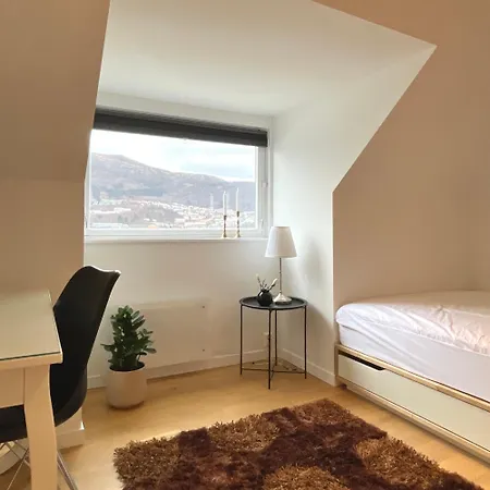 Lovely With A View, Garden And Parking *