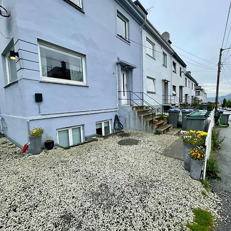 Lovely With A View, Garden And Parking * Bergen